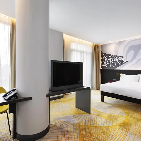 Ibis Styles Merter 5*
