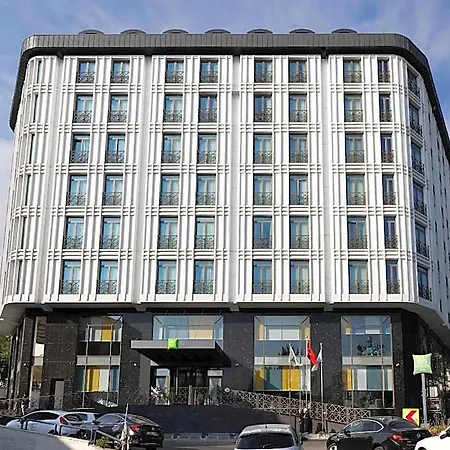 Ibis Styles Merter Hotel 5*