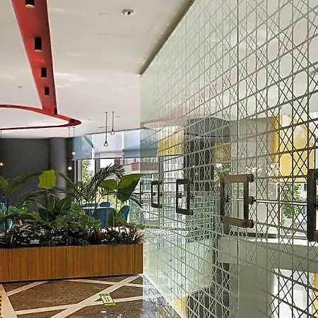 Ibis Styles Merter 5*
