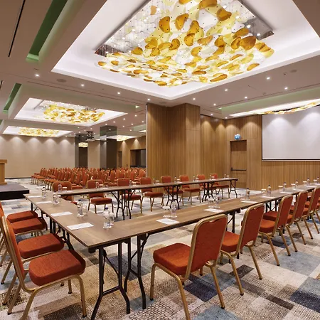 Hotel Ibis Styles Merter 5*