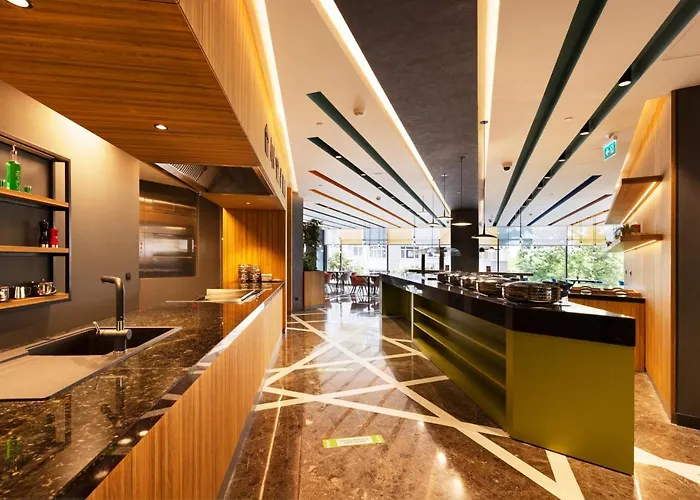 מלון Ibis Styles Merter 5*