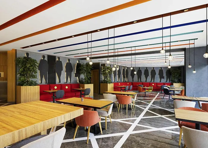 Ibis Styles Merter מלון 5*