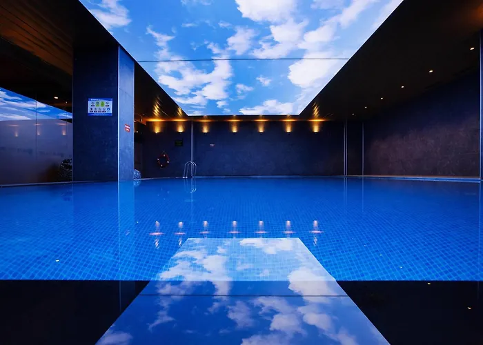 Ibis Styles Merter 5*