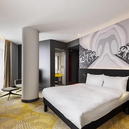 Ibis Styles Merter Hotell 5*