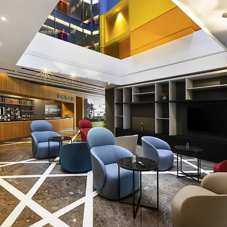 Ibis Styles Merter Hotell 5*