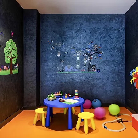 Hotel Ibis Styles Merter 5*