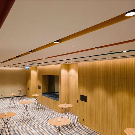 Ibis Styles Merter Hotell 5*