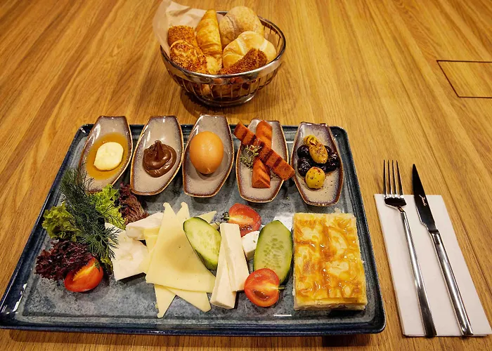 Ibis Styles Merter 5*